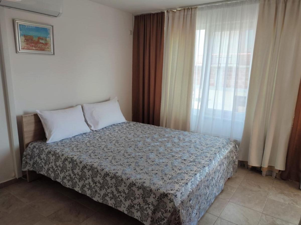 Veda Guest House Pomorie Kültér fotó