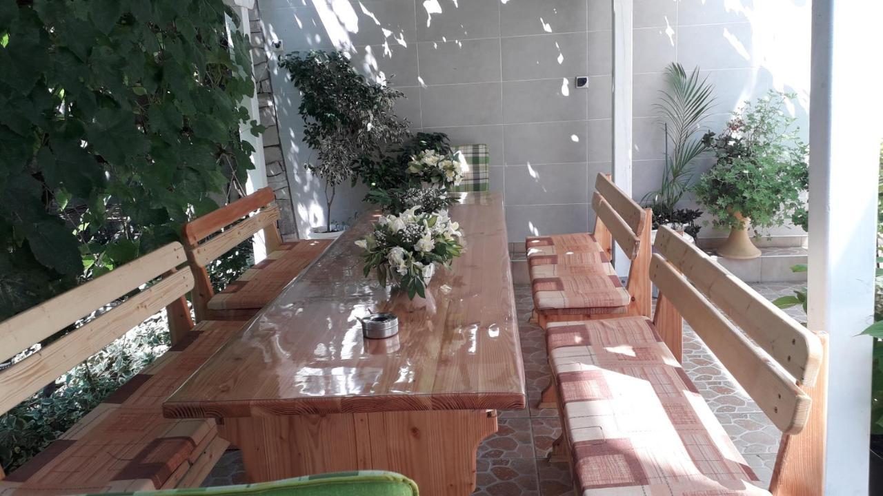 Veda Guest House Pomorie Kültér fotó