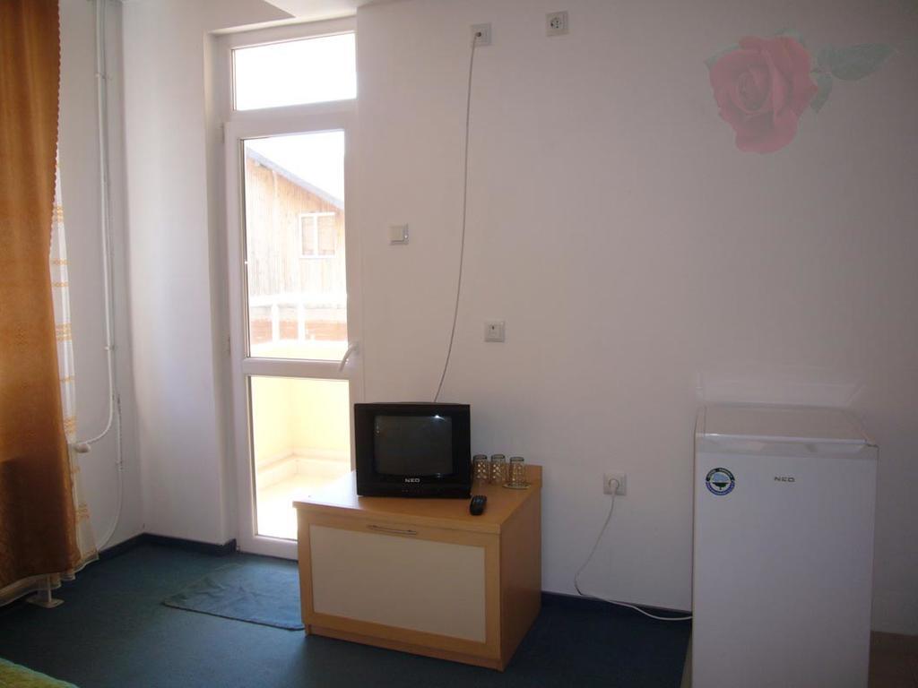 Veda Guest House Pomorie Kültér fotó