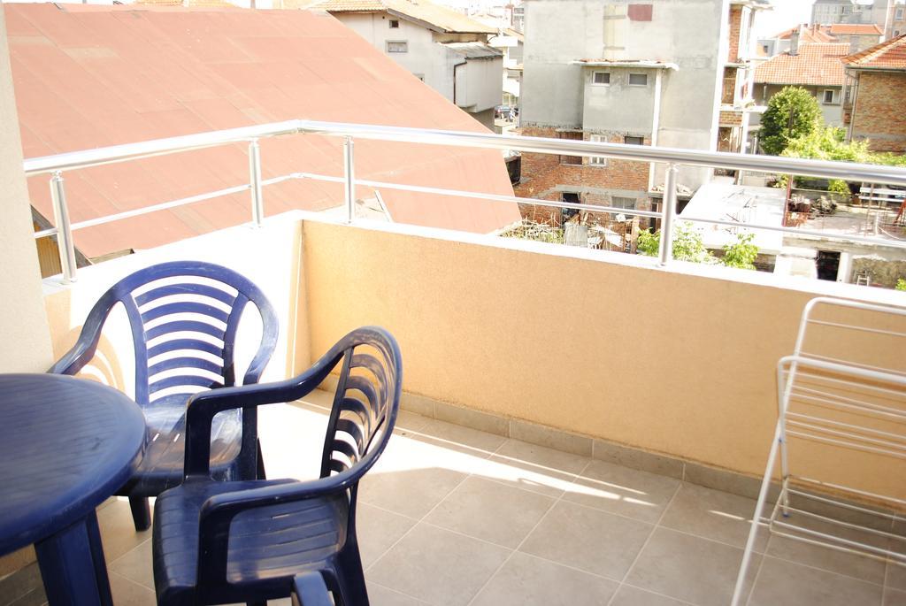 Veda Guest House Pomorie Kültér fotó