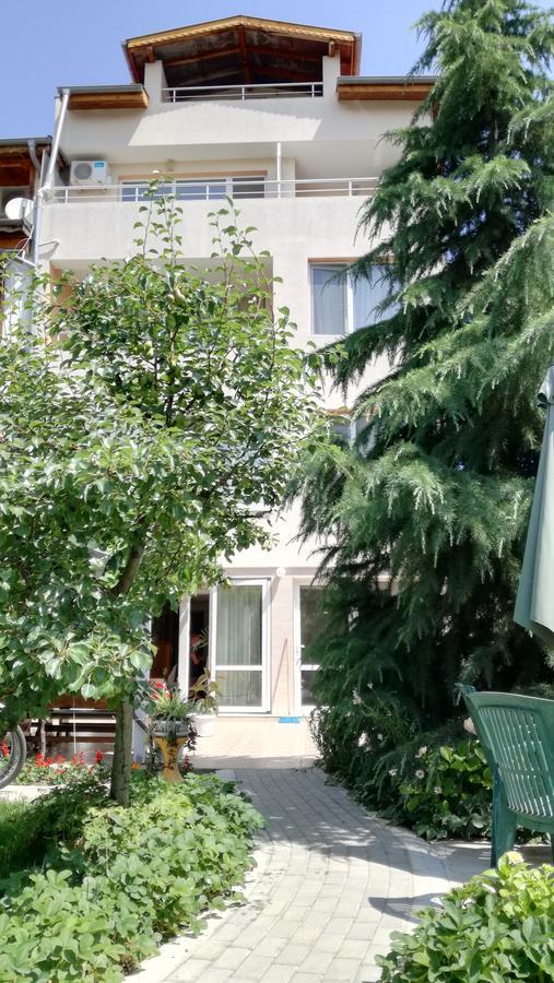 Veda Guest House Pomorie Kültér fotó