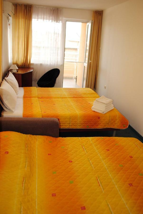 Veda Guest House Pomorie Kültér fotó