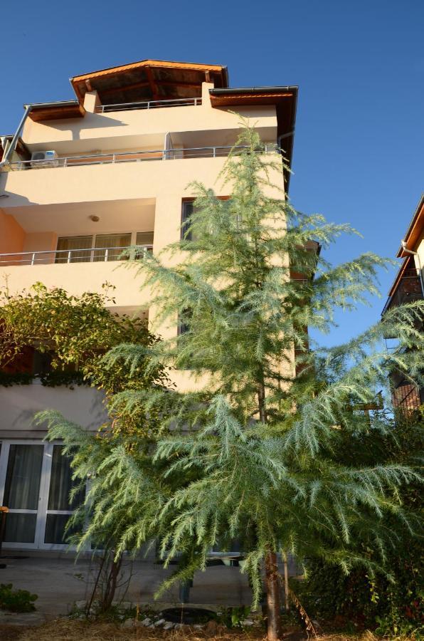 Veda Guest House Pomorie Kültér fotó